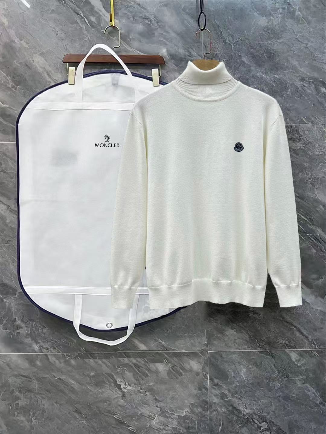 Moncler All — e9979959 Angle 1