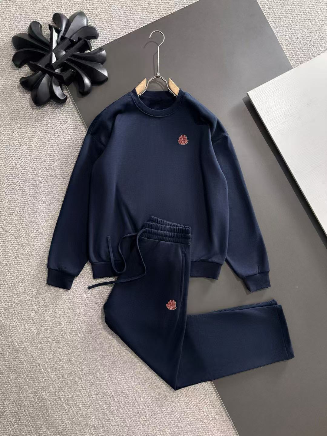 Moncler All — fd48e264 Angle 1