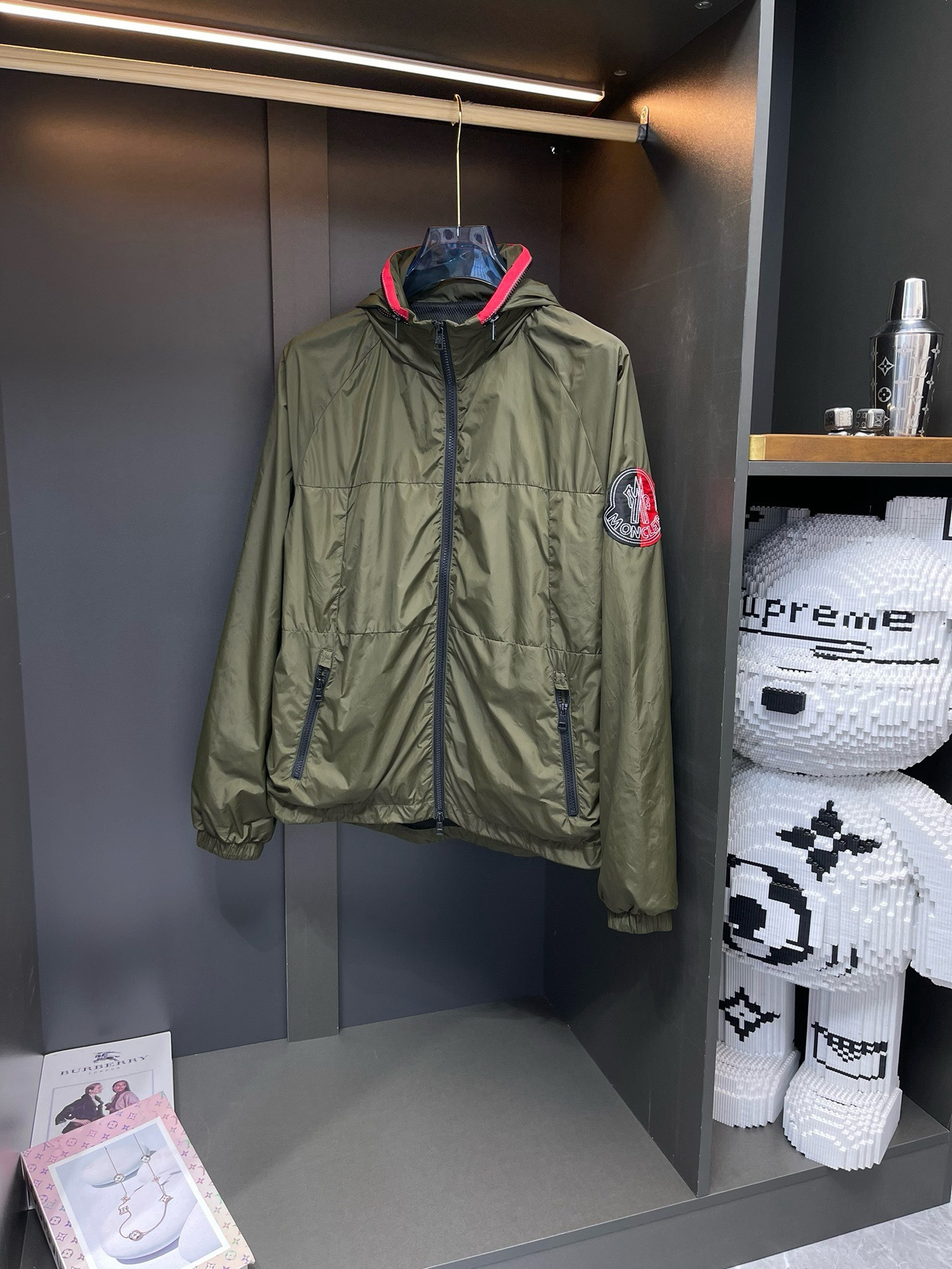 Moncler Hoodie — 2a2f1ec3 Angle 1