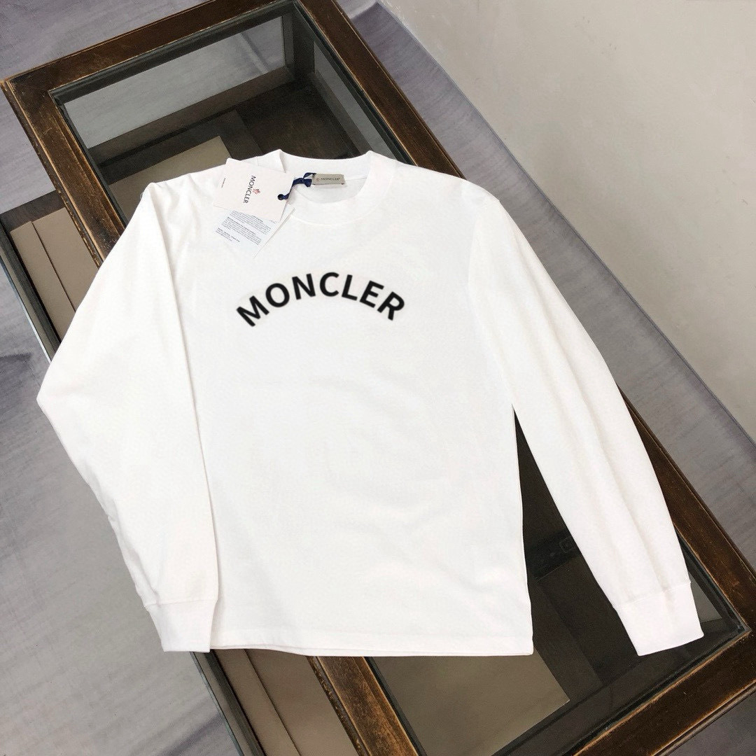 Moncler Hoodie — adbb61b3 Angle 1