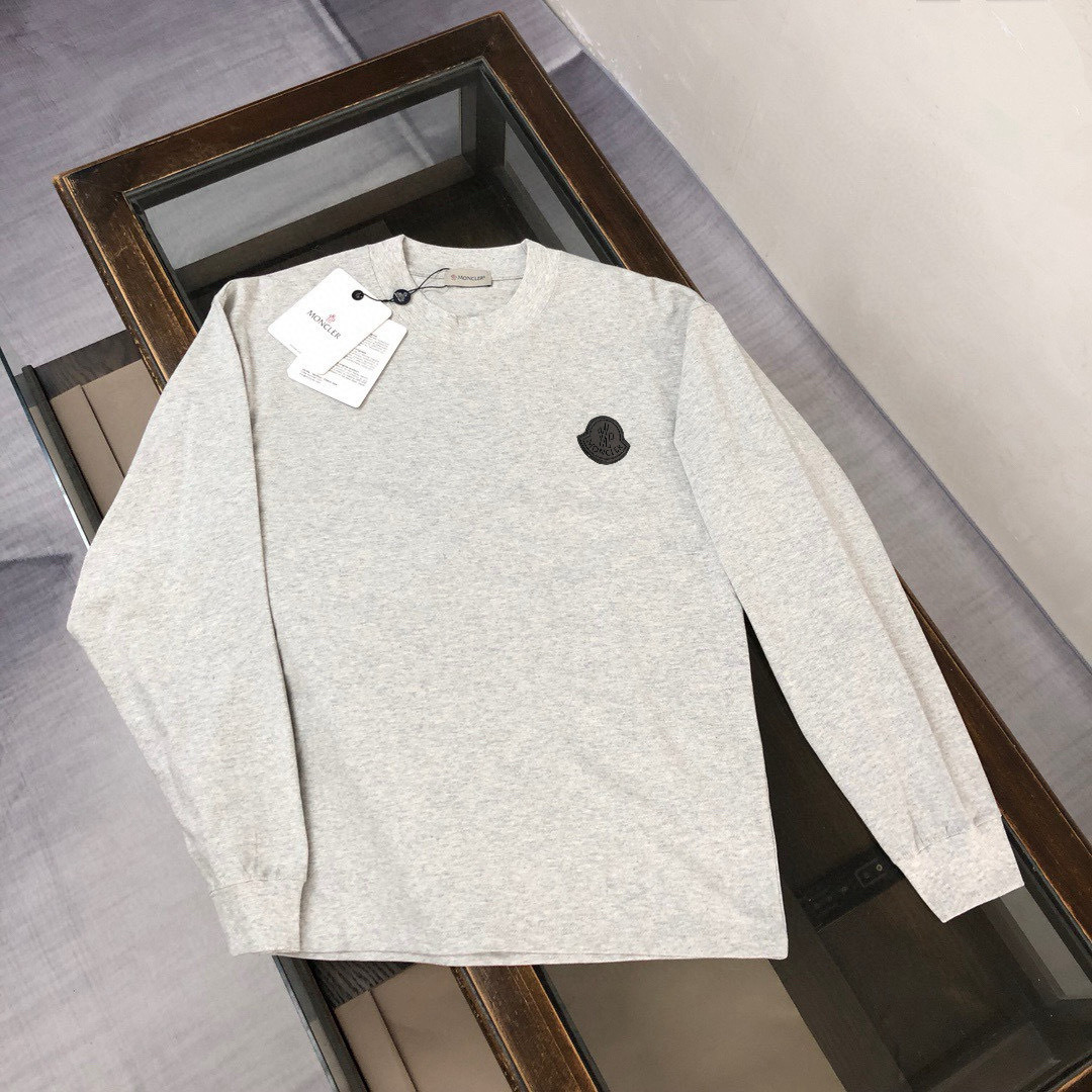 Moncler Hoodie — b0647cc0 Angle 1