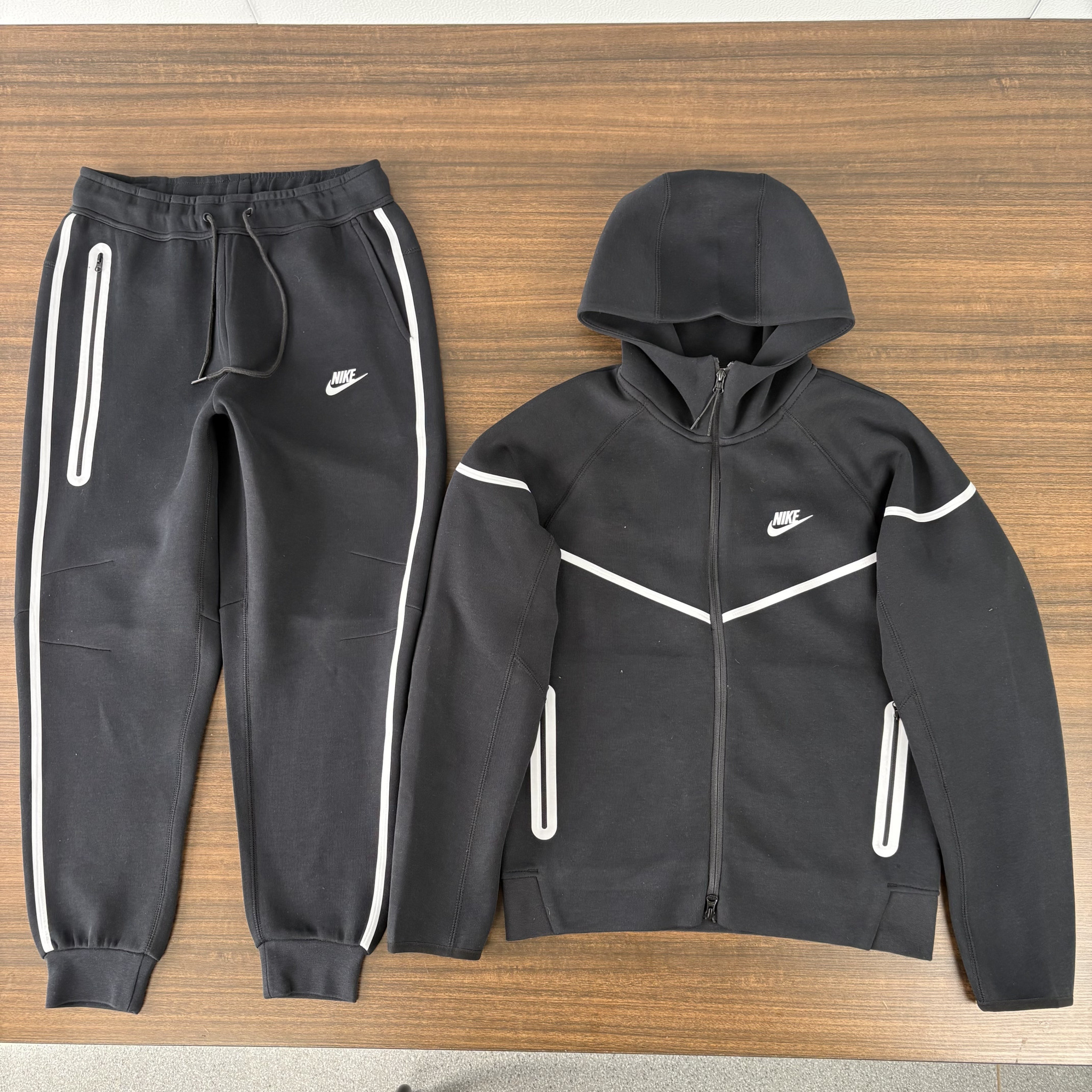 Nike Hoodie — 29a459d8 Angle 1
