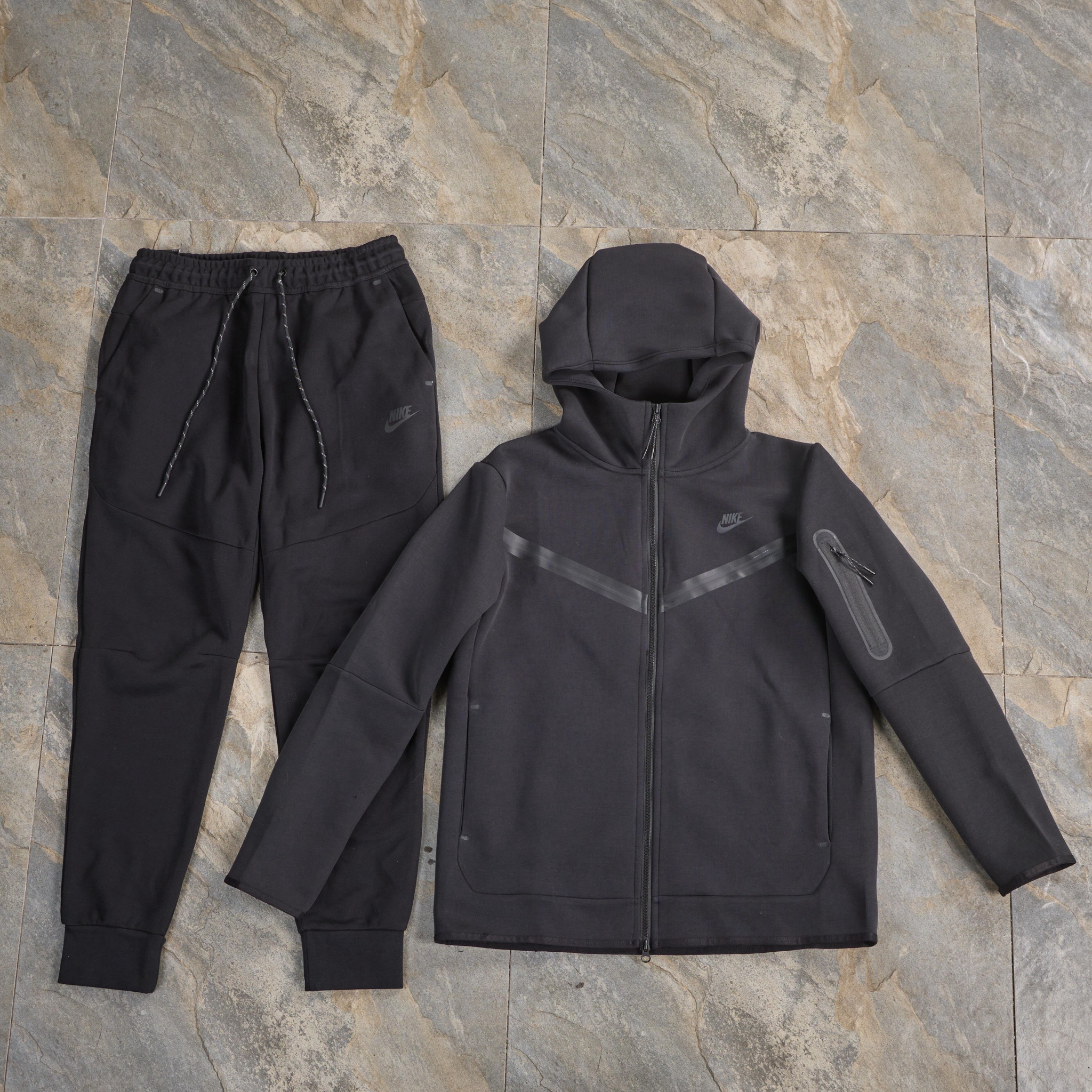 Nike Hoodie — 3c4325c2 Angle 1