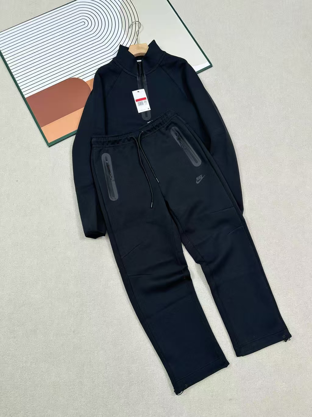 Nike Hoodie — 472dee43 Angle 1