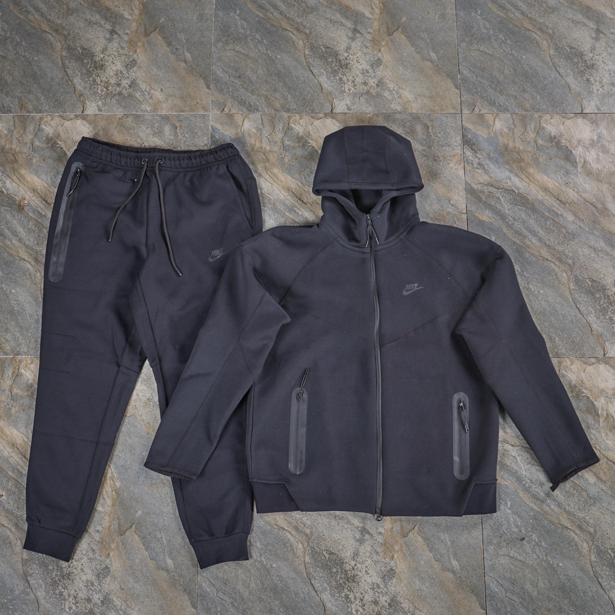 Nike Hoodie — 77f0ab09 Angle 1