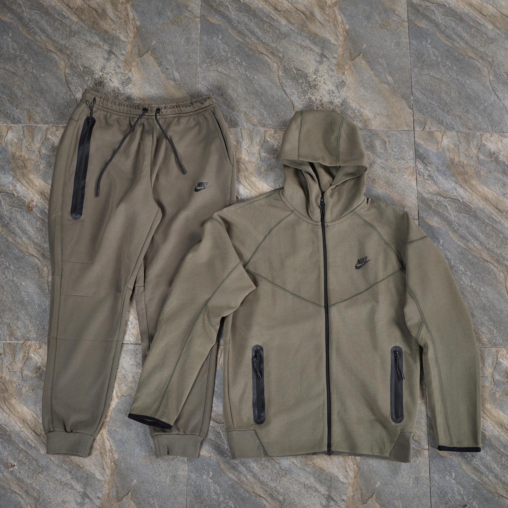Nike Hoodie — c82f5ba4 Angle 1