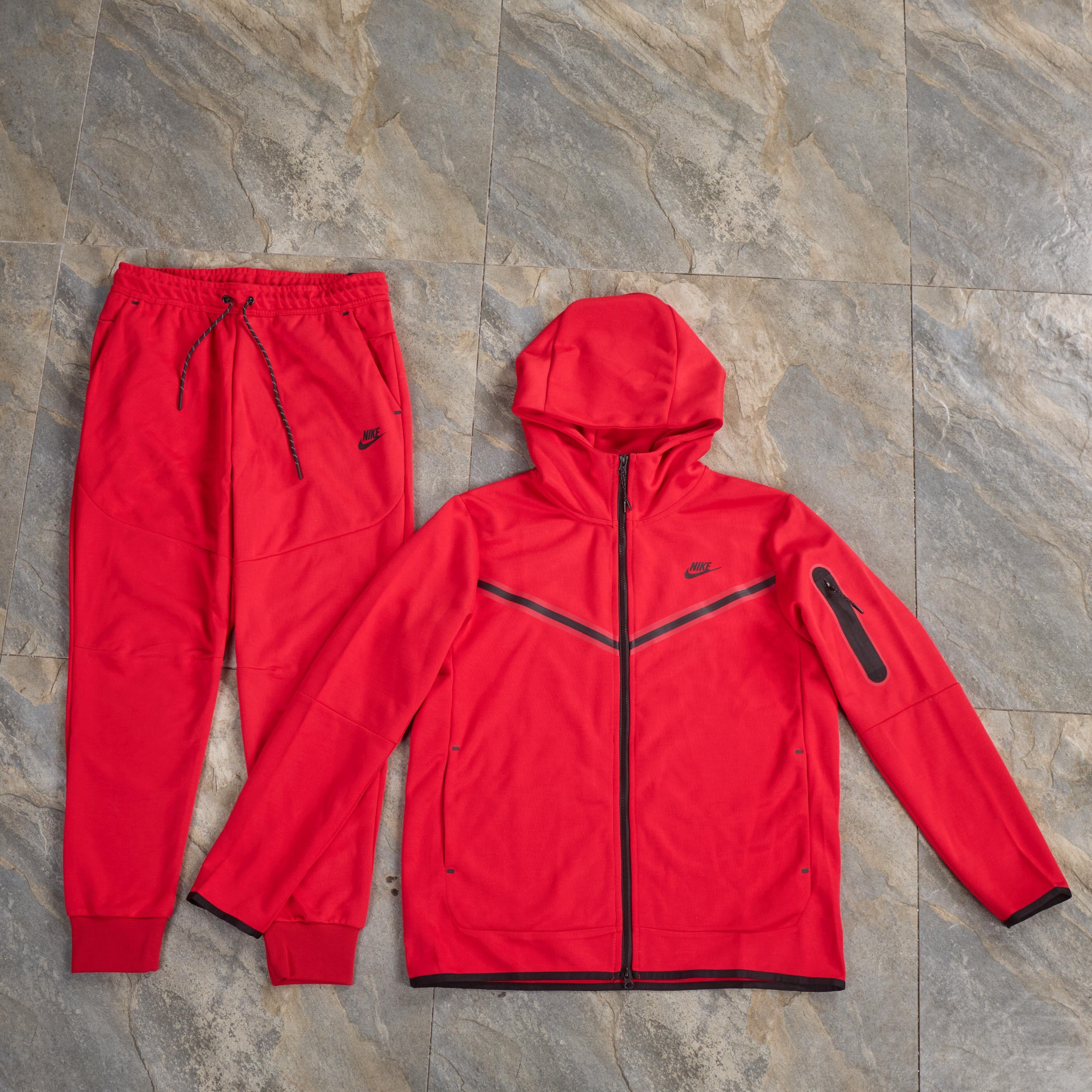 Nike Hoodie — df8bf5d1 Angle 1