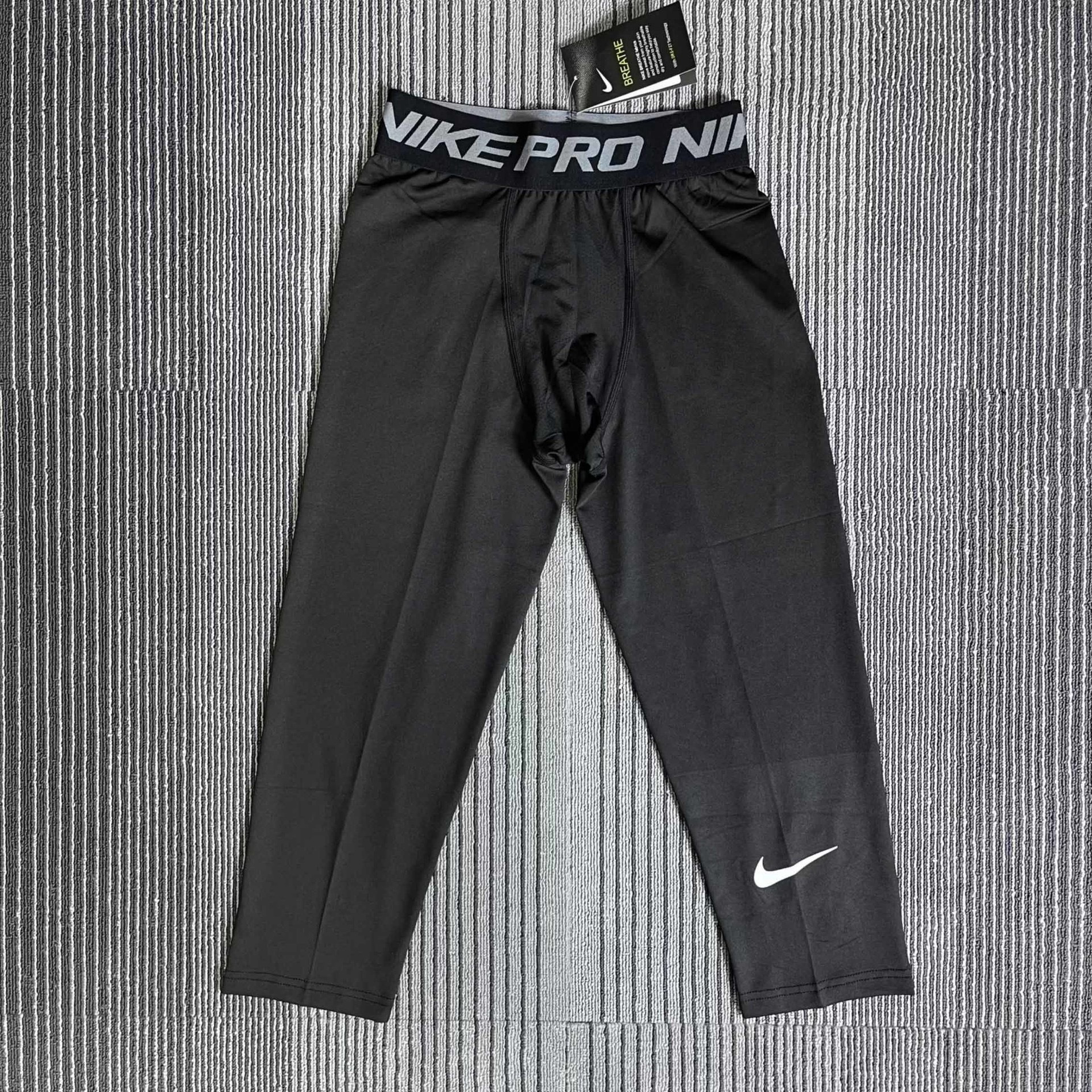Nike Pants — 12c49480 Angle 1