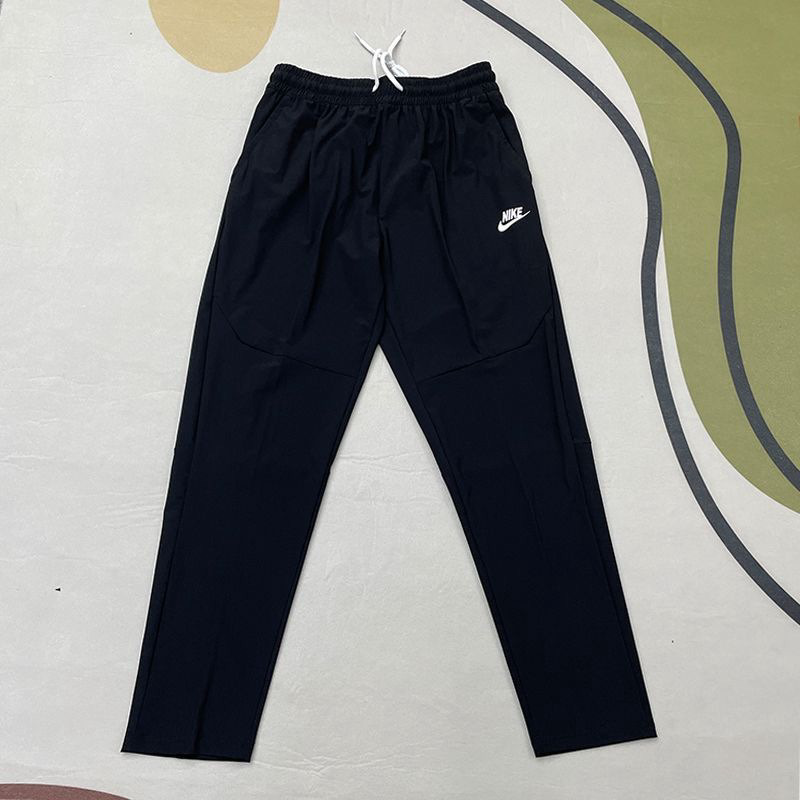Nike Pants — 21f197b5 Angle 1