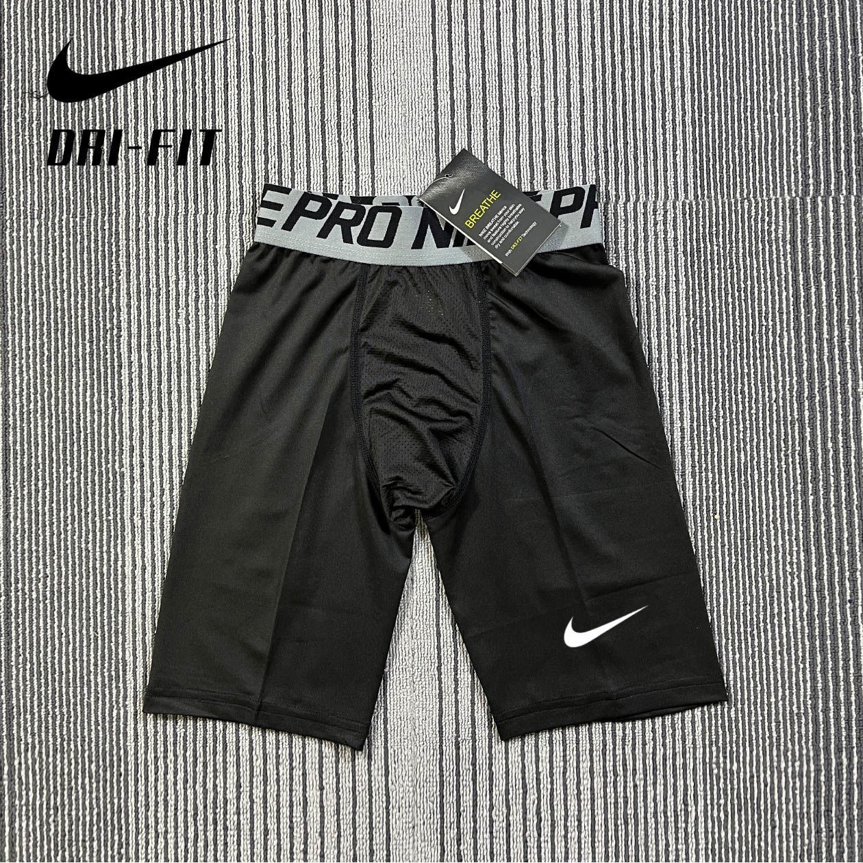 Nike Pants — 3b83607c Angle 1
