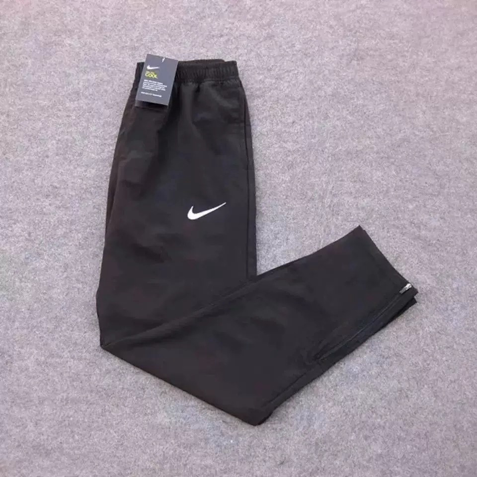Nike Pants — 6d7d74ed Angle 1