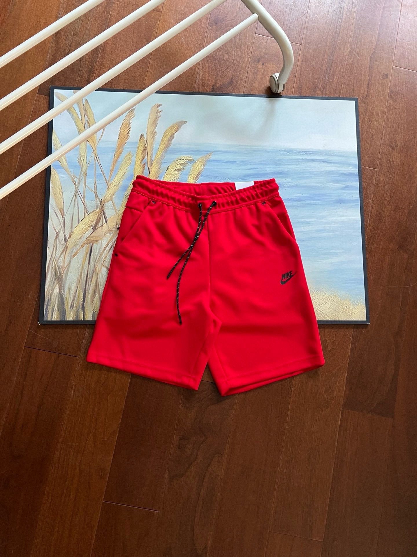 Nike Pants — 72d45f07 Angle 1