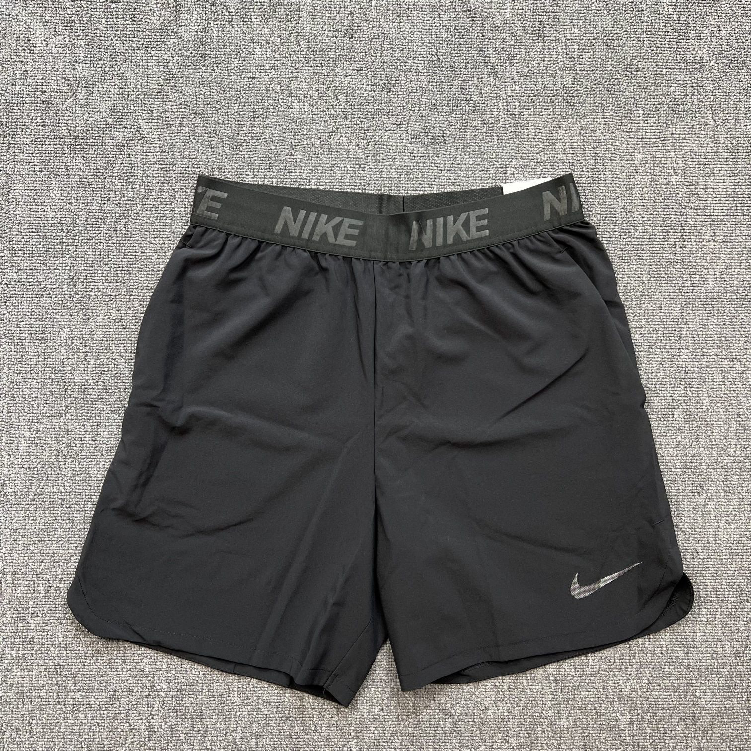 Nike Pants — 9f6d1af7 Angle 1