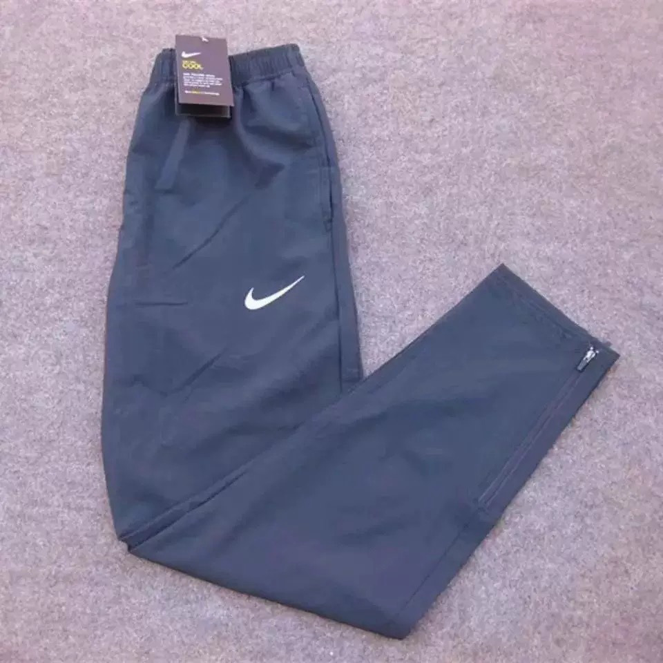Nike Pants — c96cda65 Angle 1