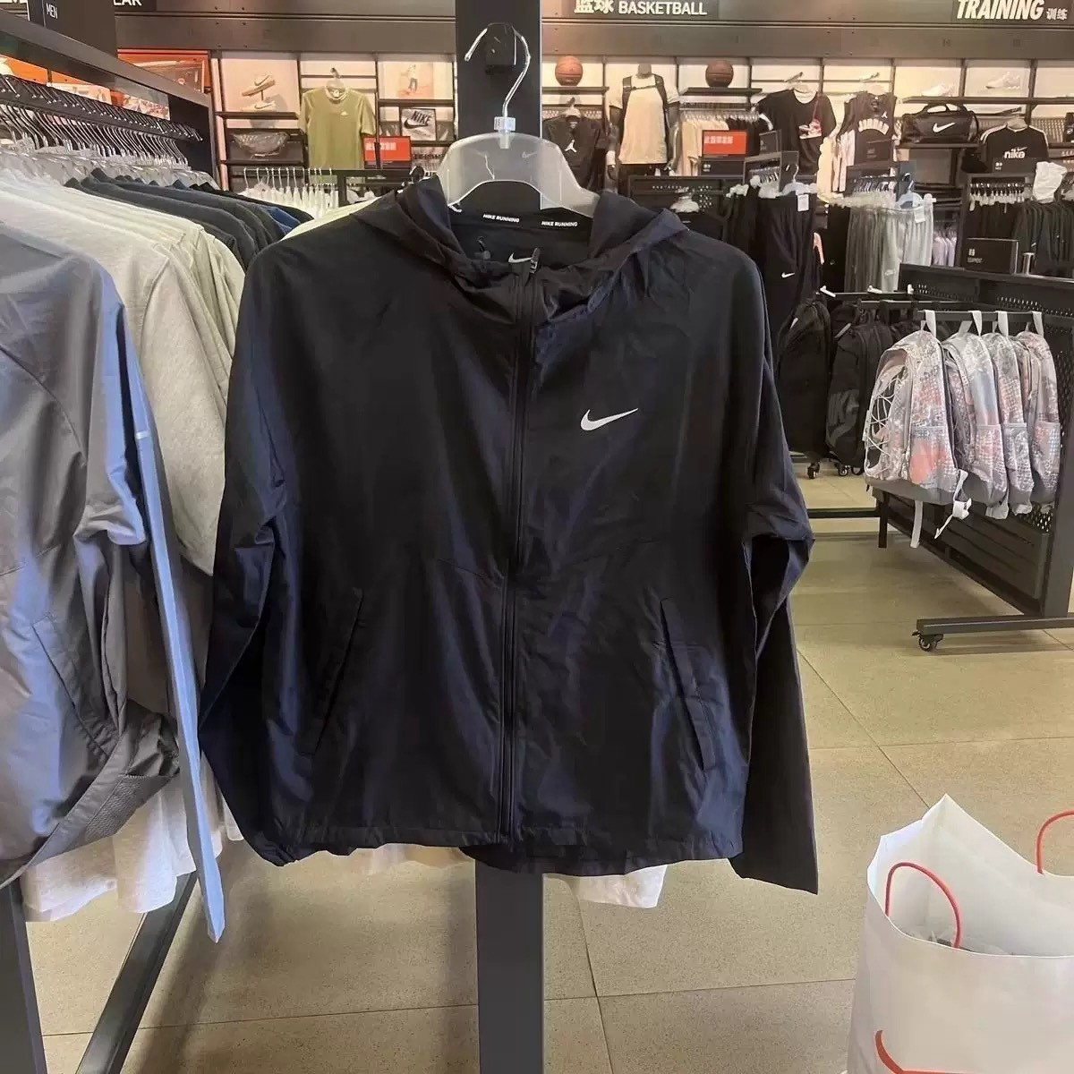Nike Pants — fef6d87a Angle 1