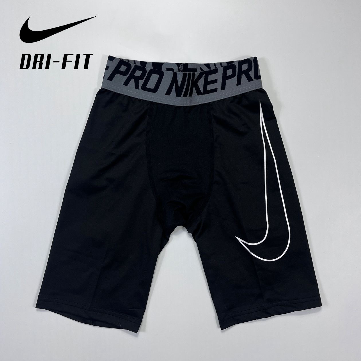 Nike Pants — ffaff5c8 Angle 1