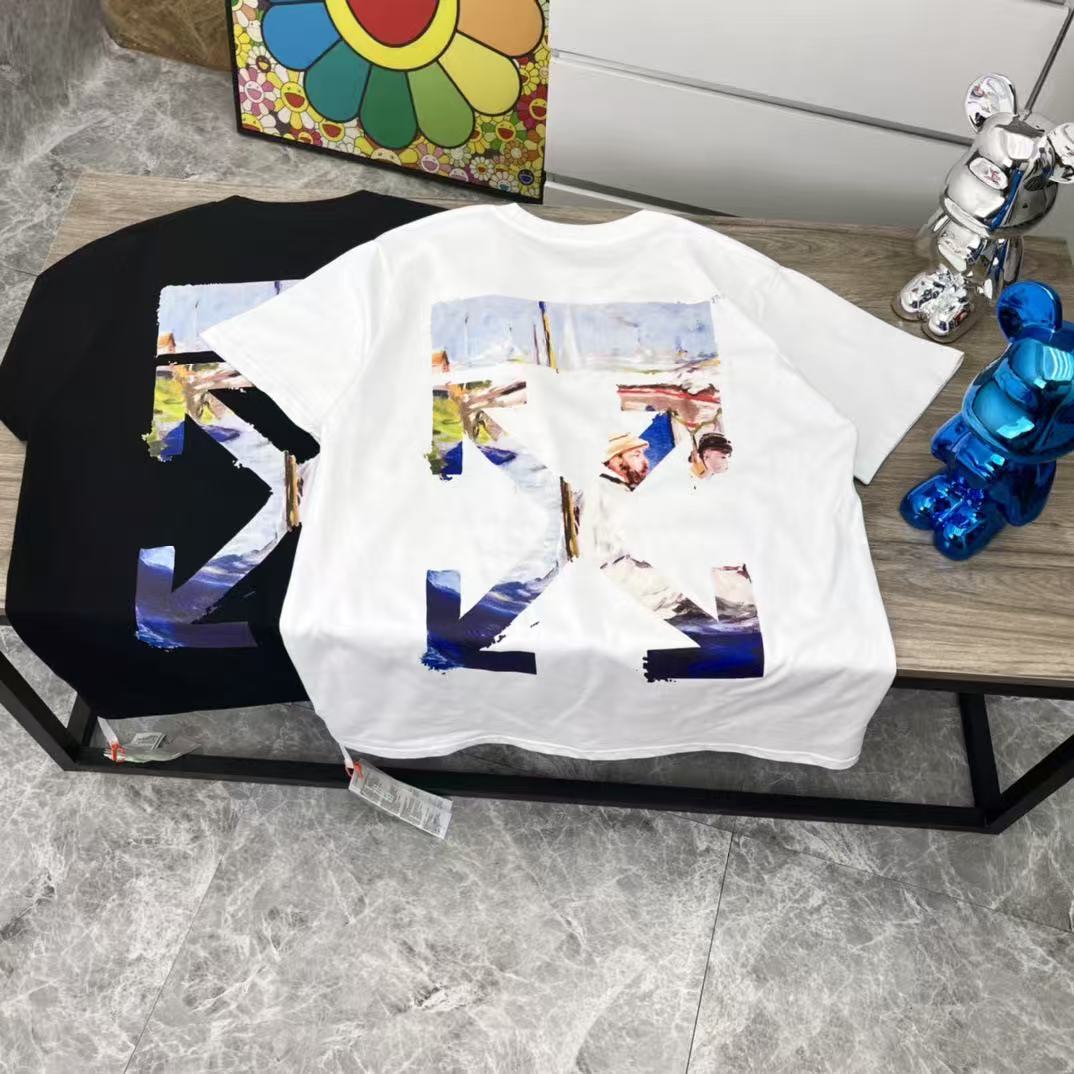 Off-white T-Shirt — 6e684730 Angle 1