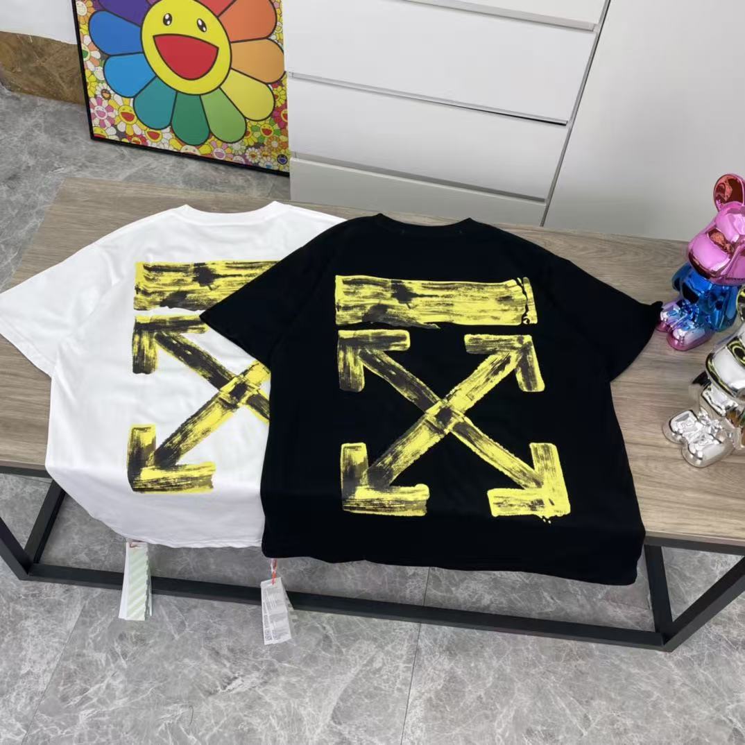 Off-white T-Shirt — 9f58797e Angle 1
