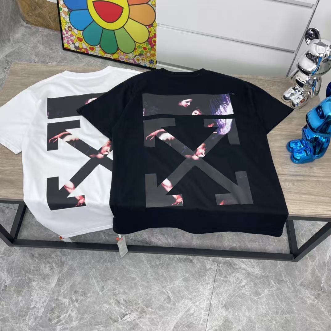 Off-white T-Shirt — 9fbff682 Angle 1