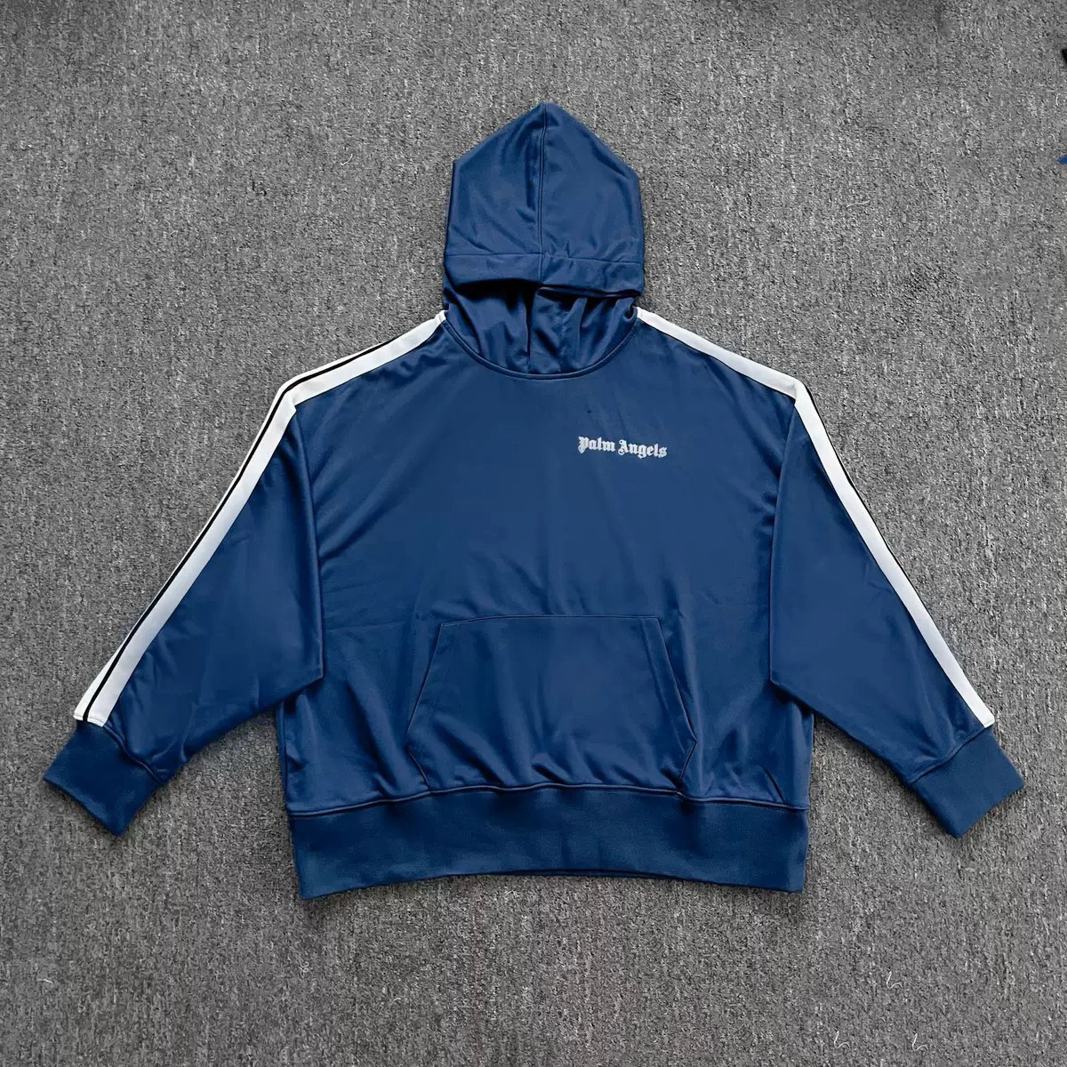 Palm Angels Hoodie — 376ca3b0 Angle 1