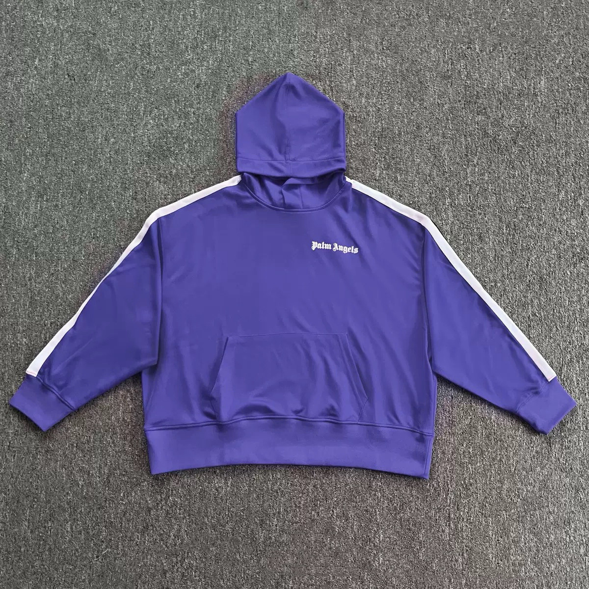 Palm Angels Hoodie — 8d01ec09 Angle 1