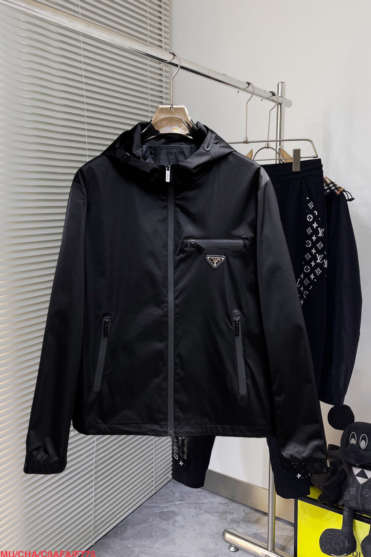 Prada Hoodie — d7defe91 Angle 1