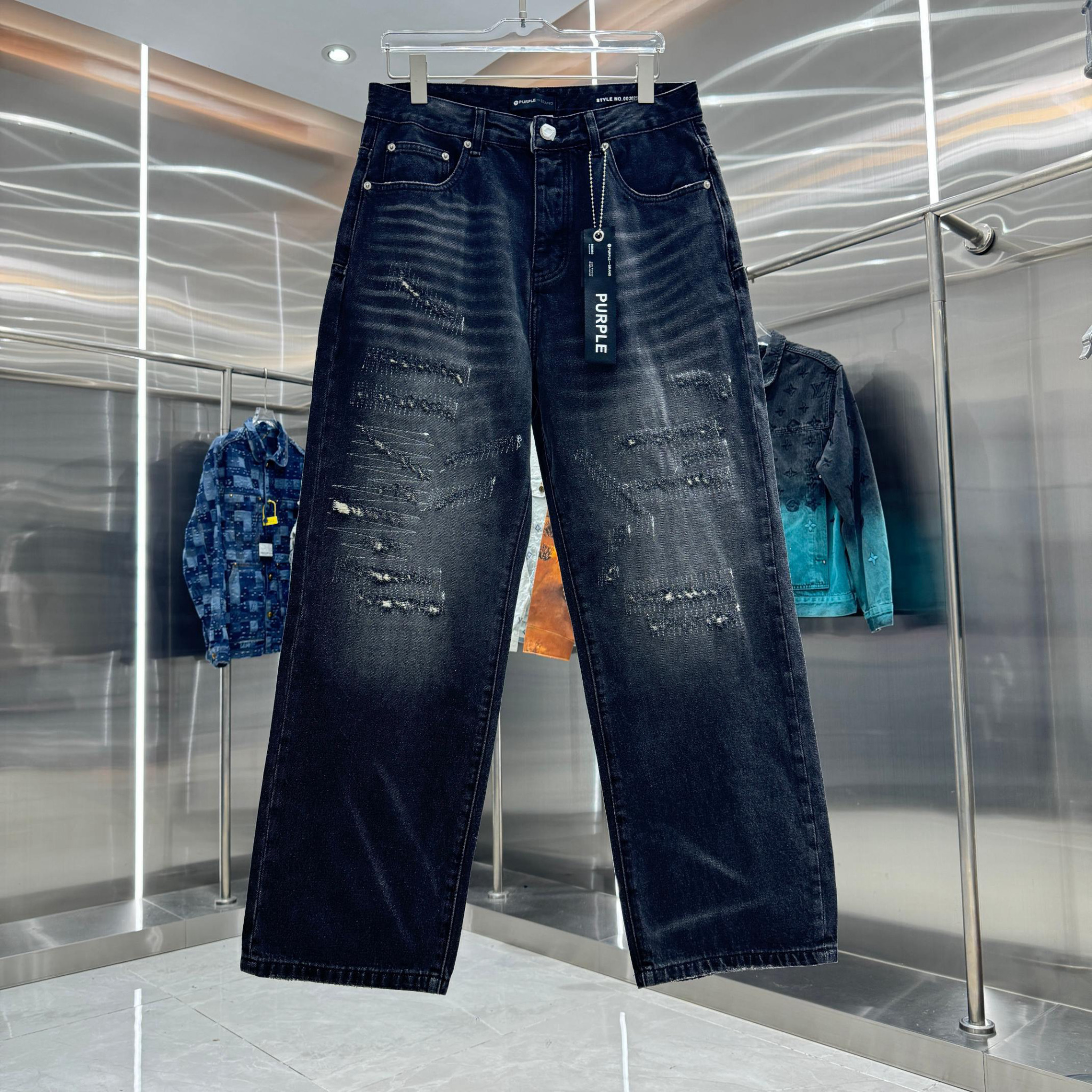 Purple Brand Jeans — b08ae83d Angle 1