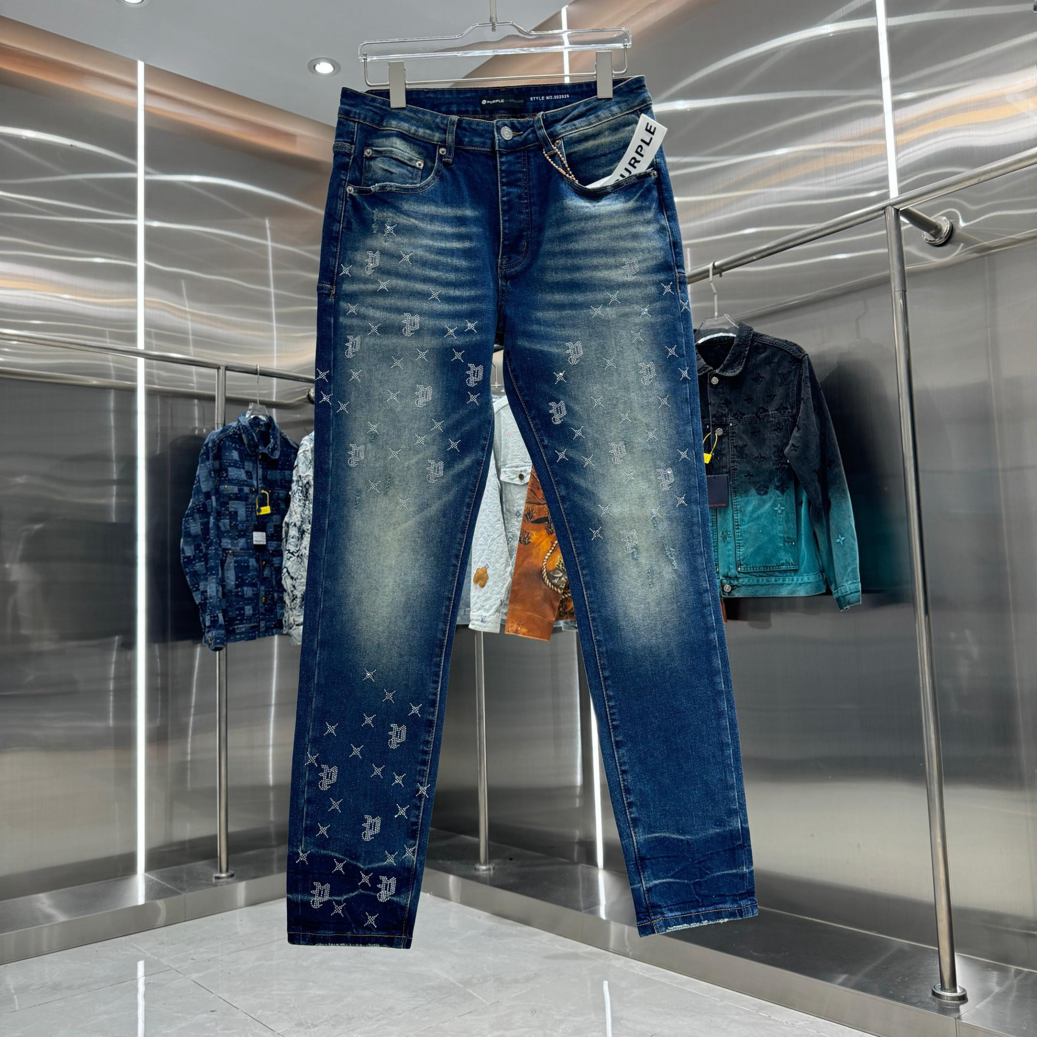 Purple Brand Jeans — d9381210 Angle 1