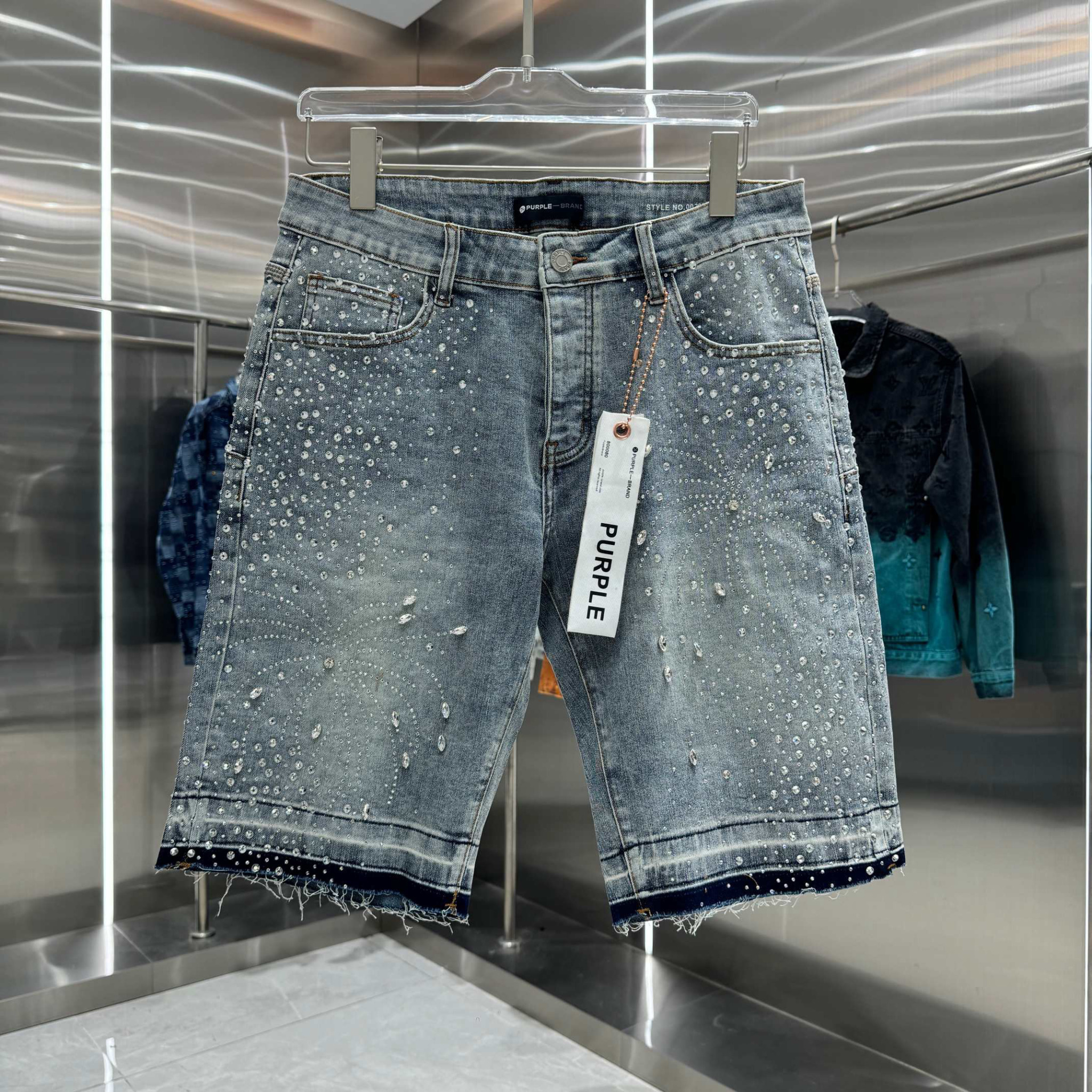 Purple Brand Jeans — df3de352 Angle 1