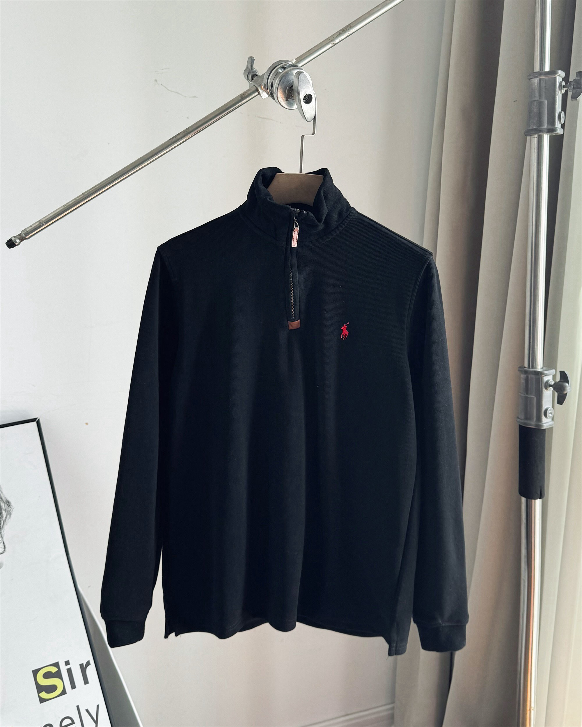 Ralph Lauren Hoodie — b6114b7b Angle 1