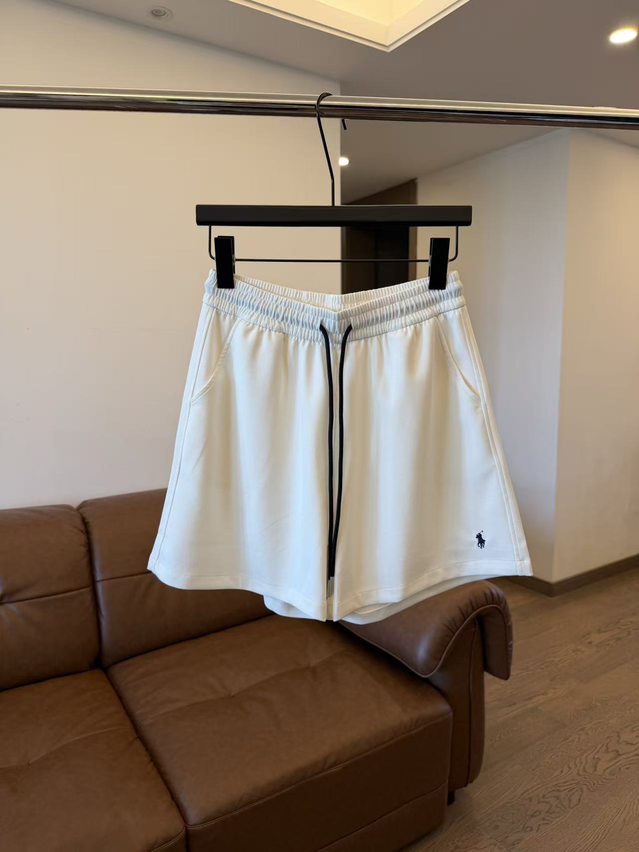 Ralph Lauren Pants — 90e490aa Angle 1