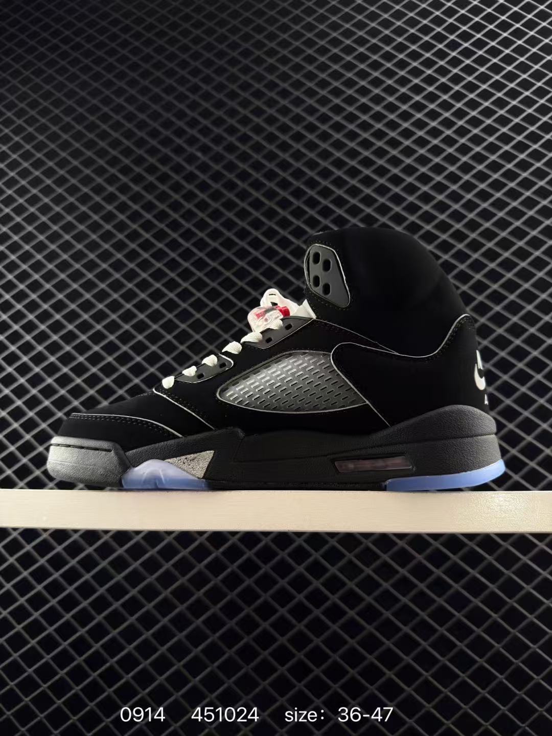 Shoe Air Jordan — 5fab4839 Angle 1
