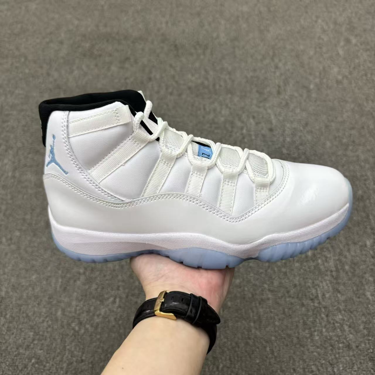 Shoe Air Jordan — 65824a2c Angle 1