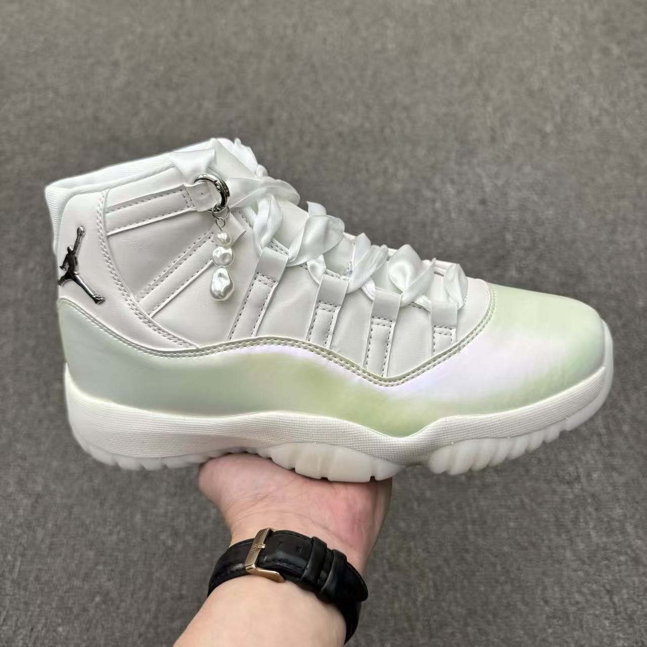 Shoe Air Jordan — 753a6df3 Angle 1
