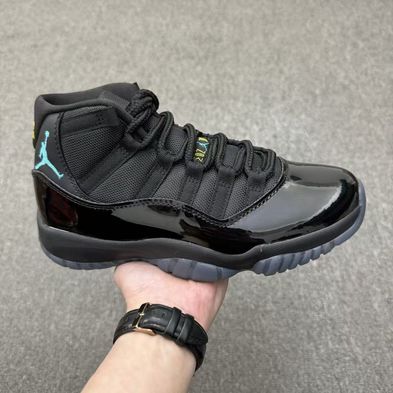 Shoe Air Jordan — cbb88f3e Angle 1