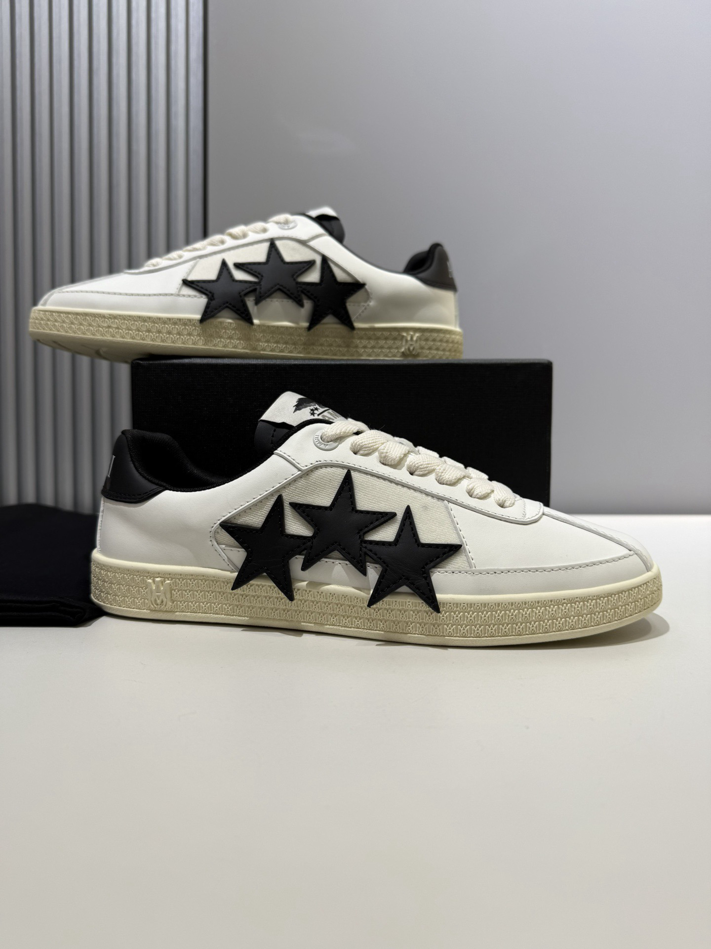 Shoe Amiri shoes — 937e4900 Angle 1