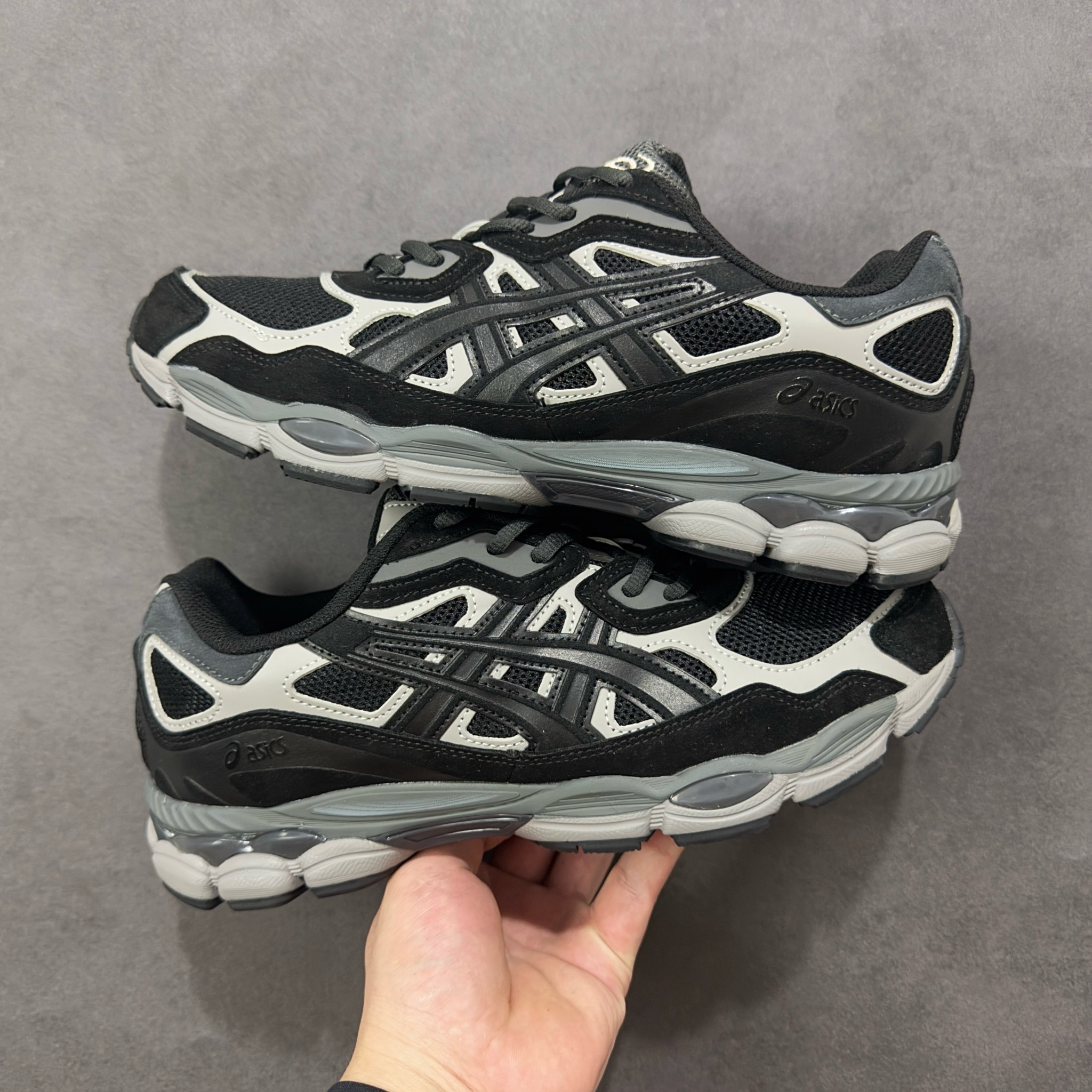 Shoe Ascics — 991447c3 Angle 1