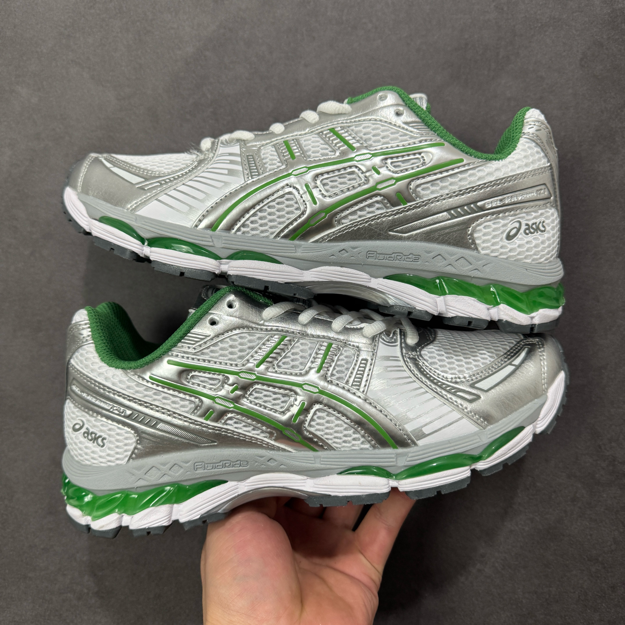 Shoe Ascics — da2c9a63 Angle 1