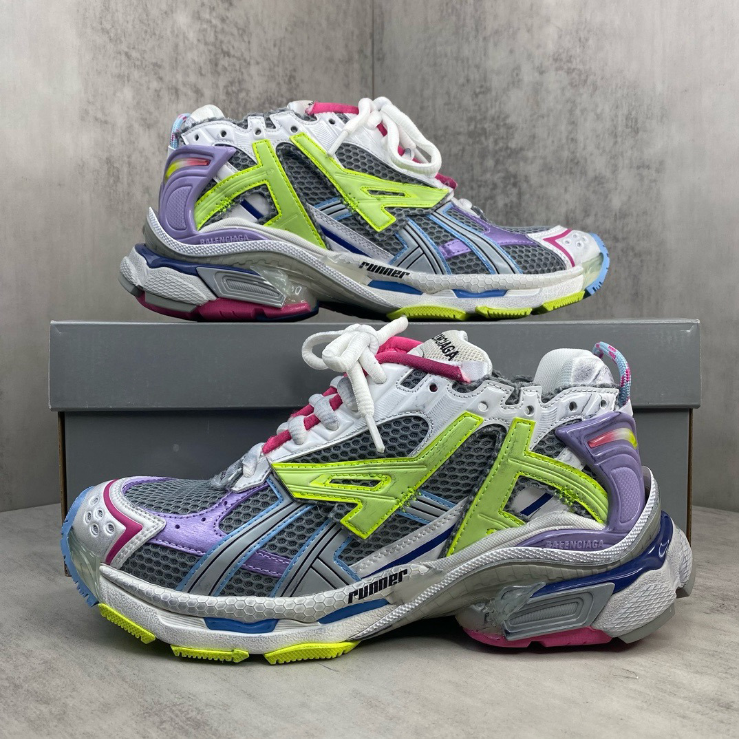 Shoe Balenciaga shoe — 0f308a76 Angle 1