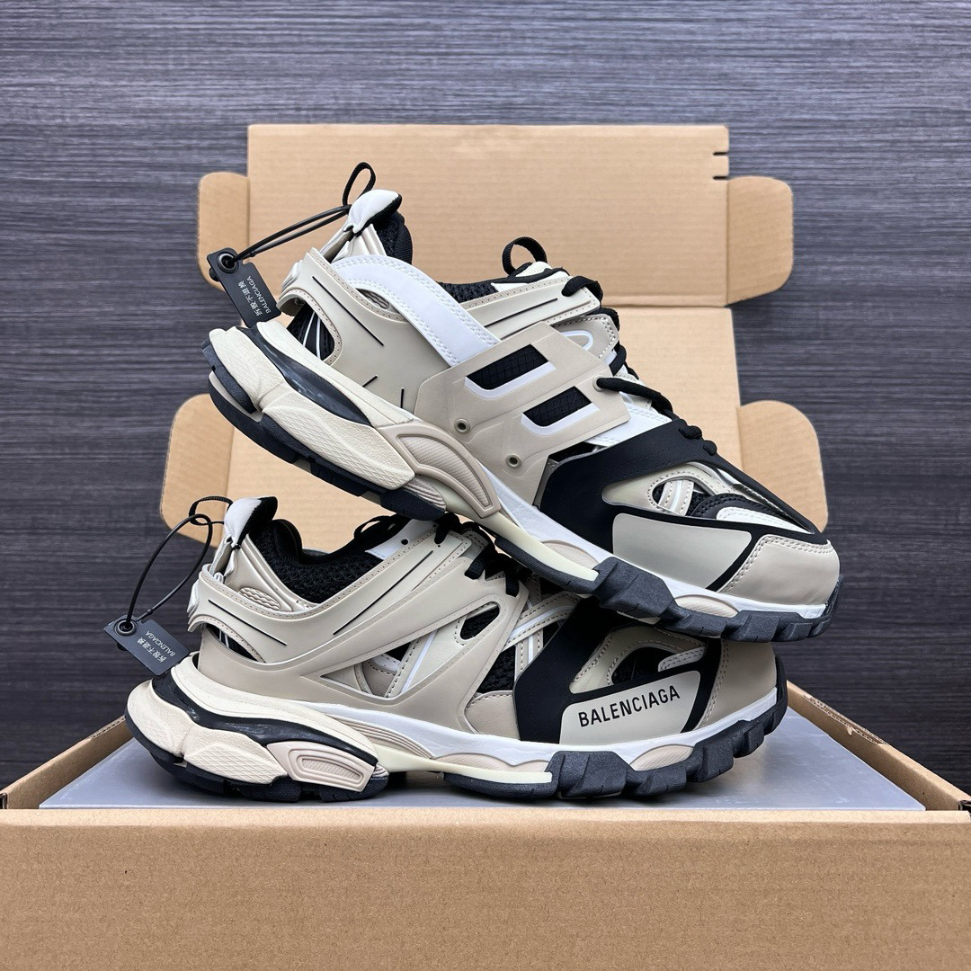 Shoe Balenciaga shoe — 390a4e00 Angle 1