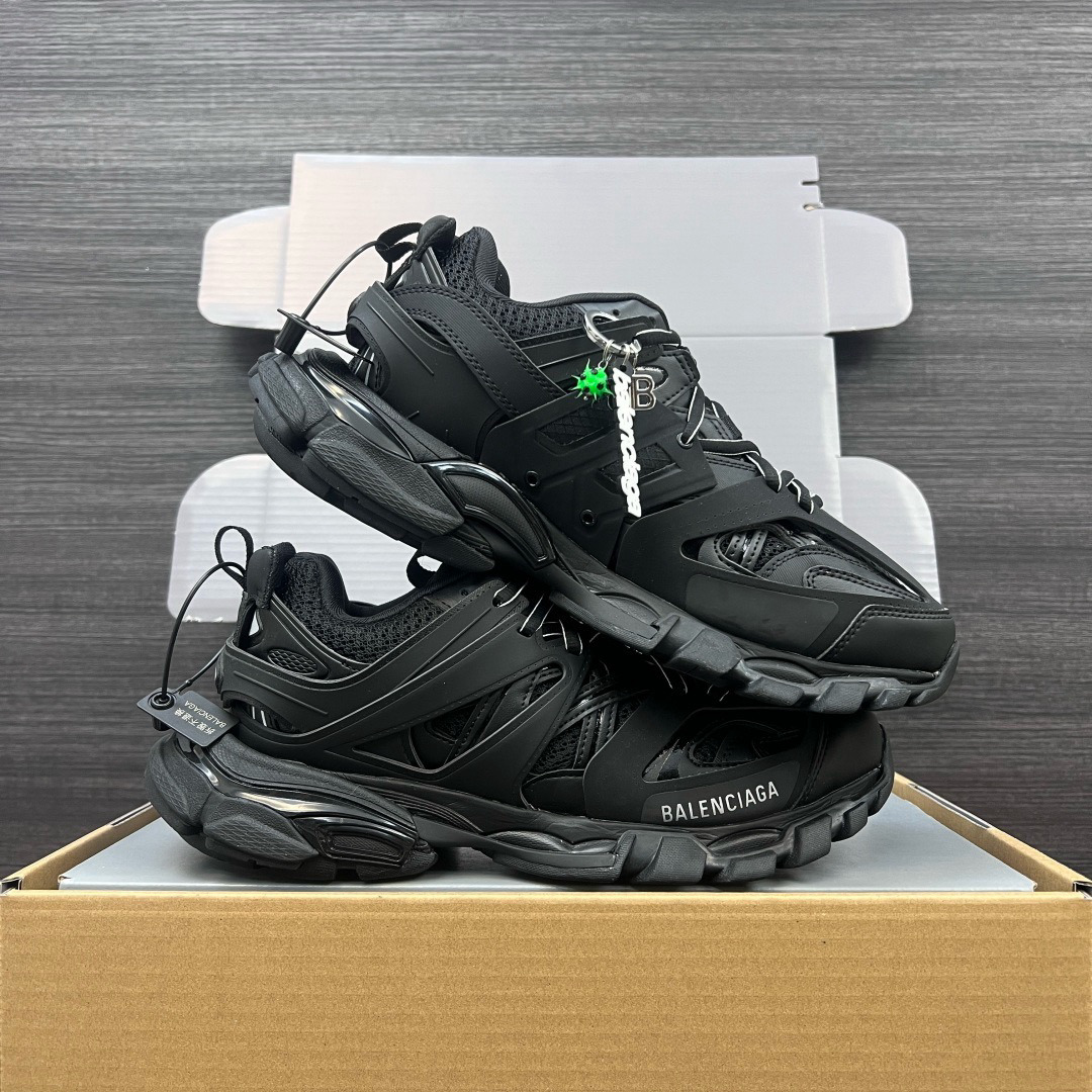 Shoe Balenciaga shoe — 3f5444f9 Angle 1