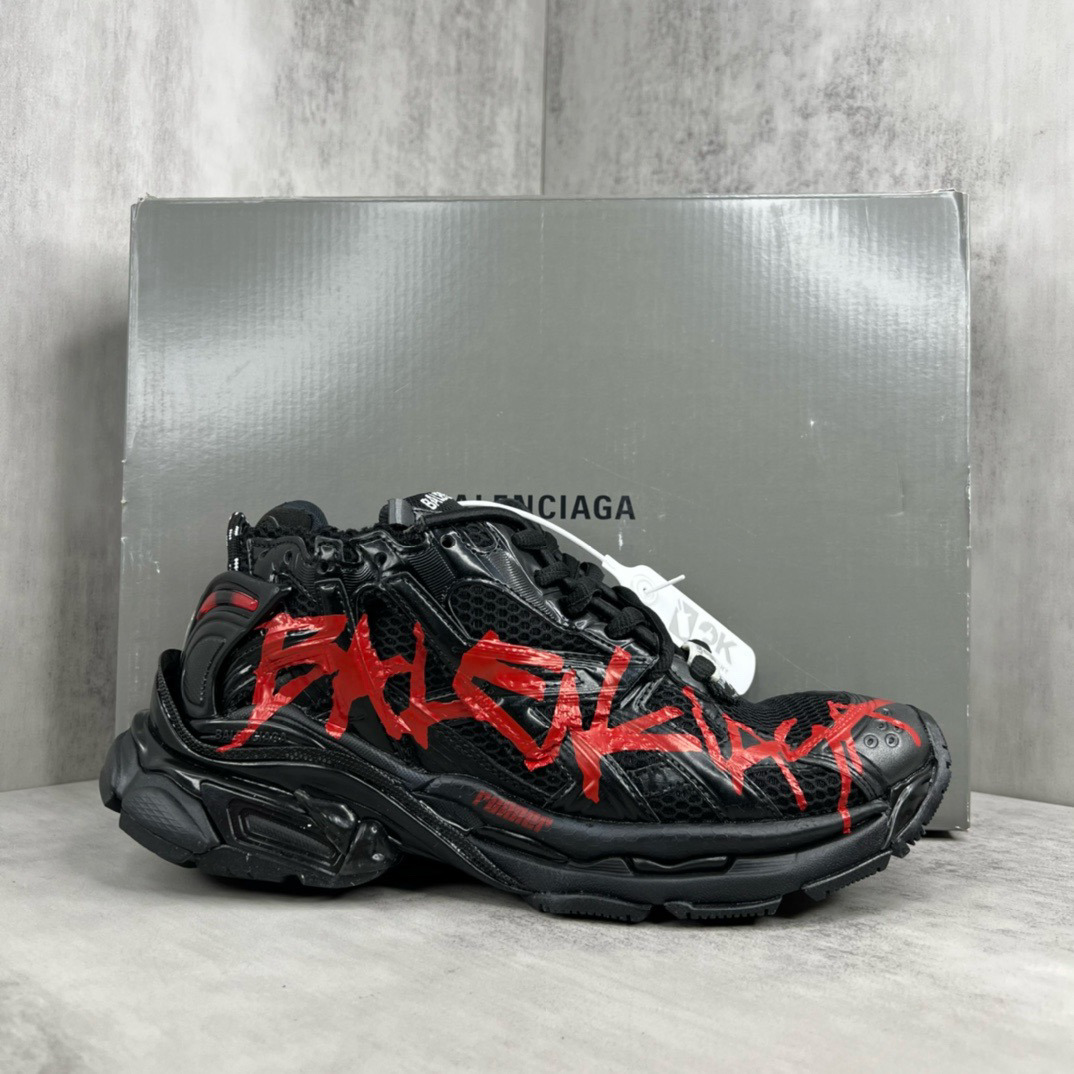 Shoe Balenciaga shoe — 8429b91b Angle 1