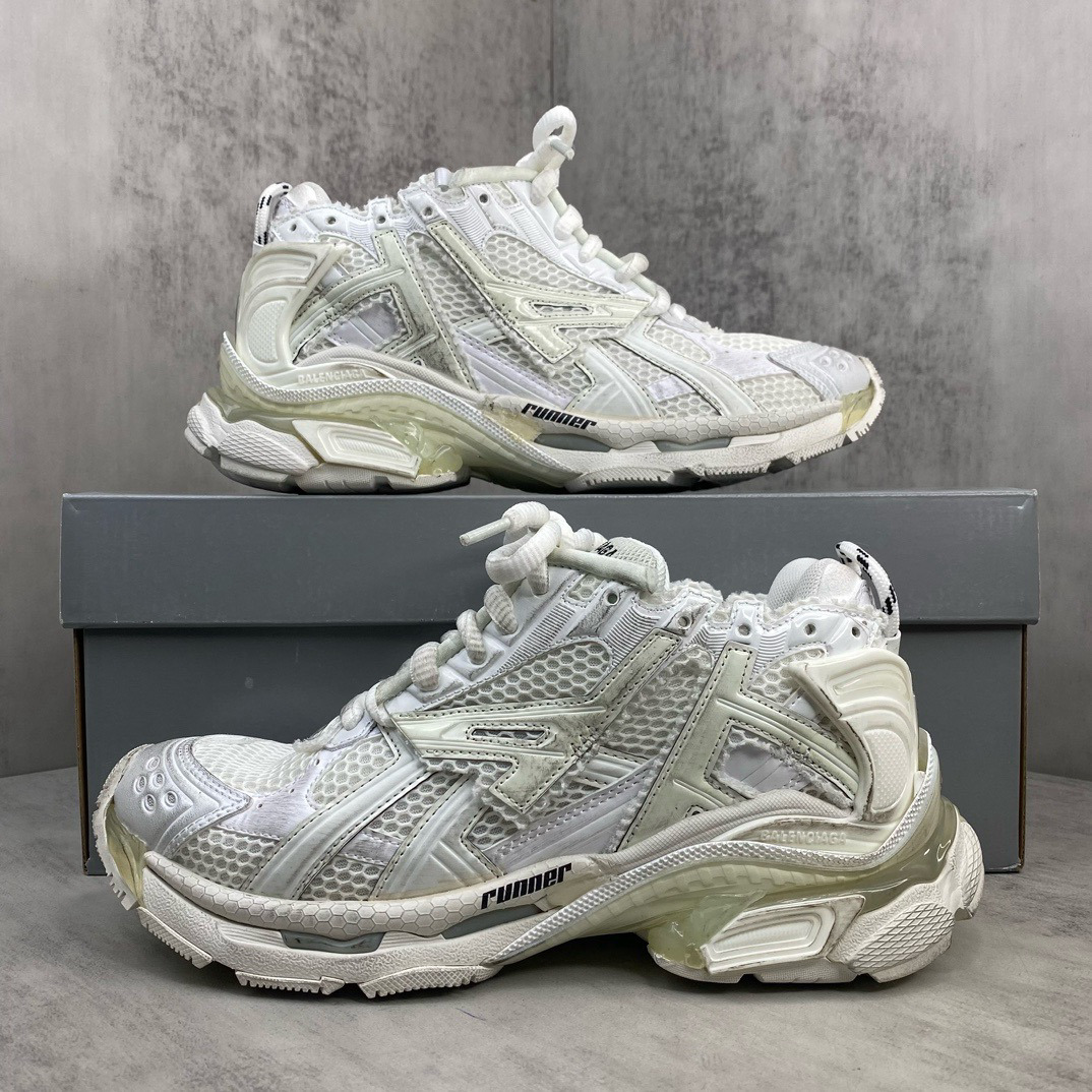 Shoe Balenciaga shoe — 91b9efdf Angle 1