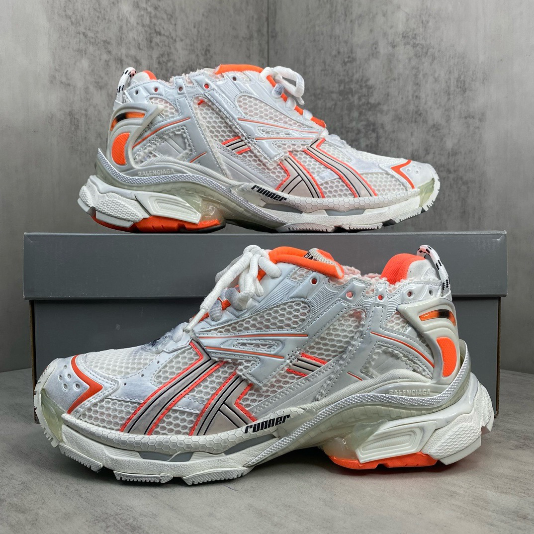 Shoe Balenciaga shoe — 974e1aba Angle 1