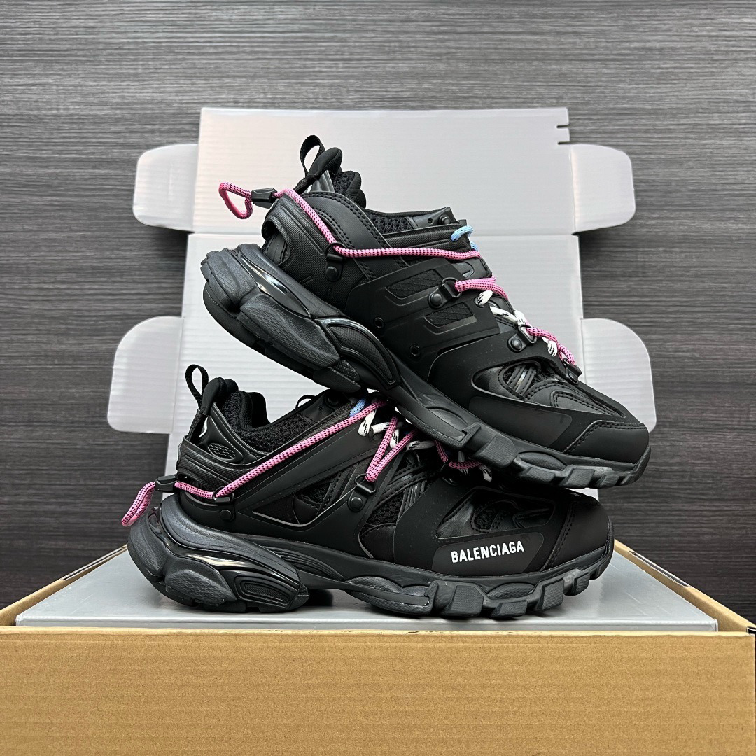 Shoe Balenciaga shoe — 9a70203c Angle 1