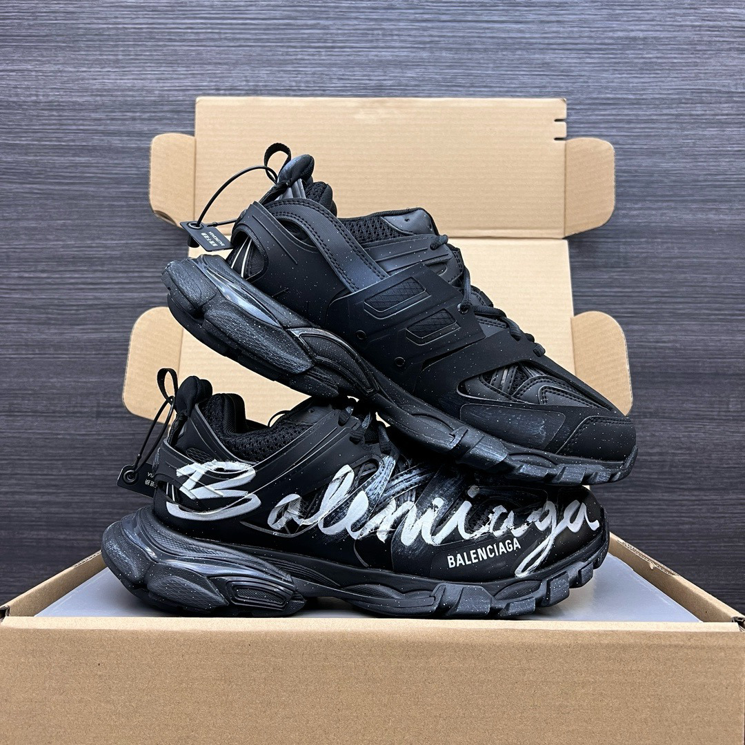 Shoe Balenciaga shoe — d34f6db5 Angle 1