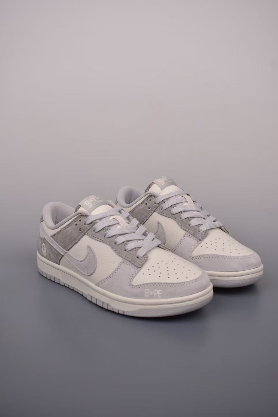 Shoe BAPE — 1917040f Angle 1
