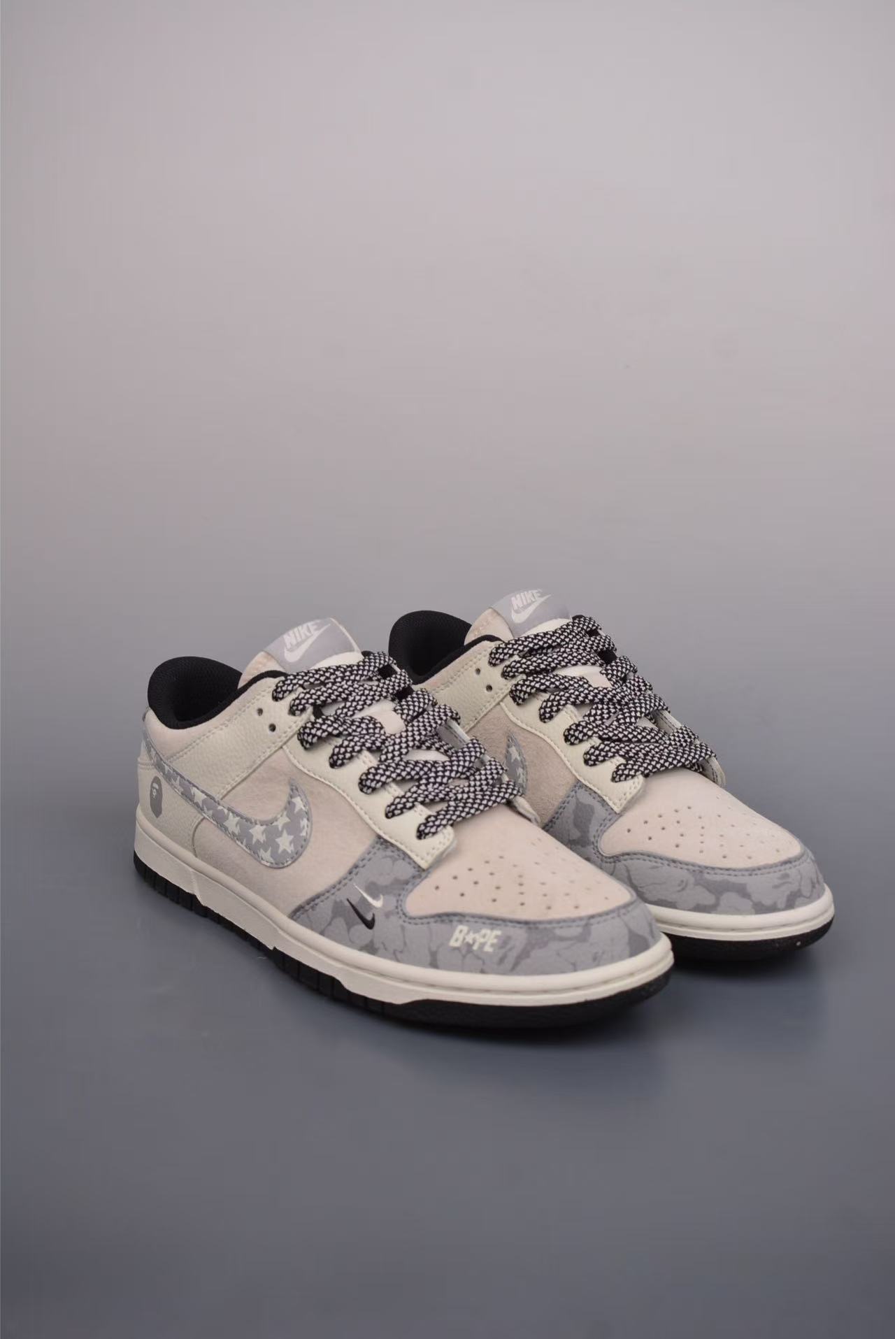 Shoe BAPE — 3f33a1e8 Angle 1