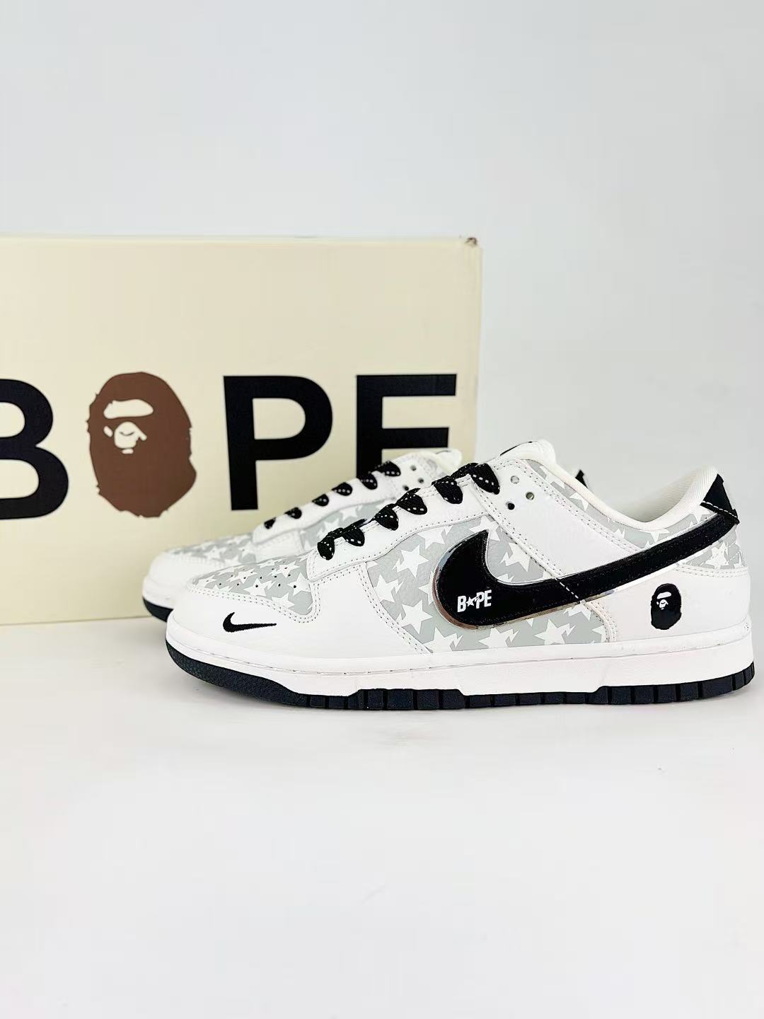 Shoe BAPE — 6c5eee69 Angle 1