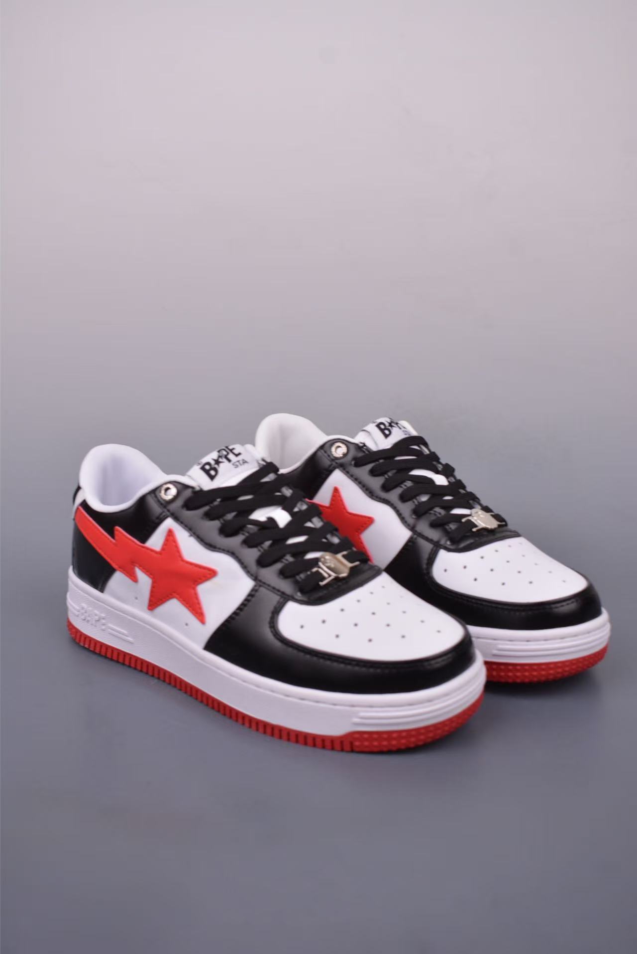 Shoe BAPE — b8f30006 Angle 1